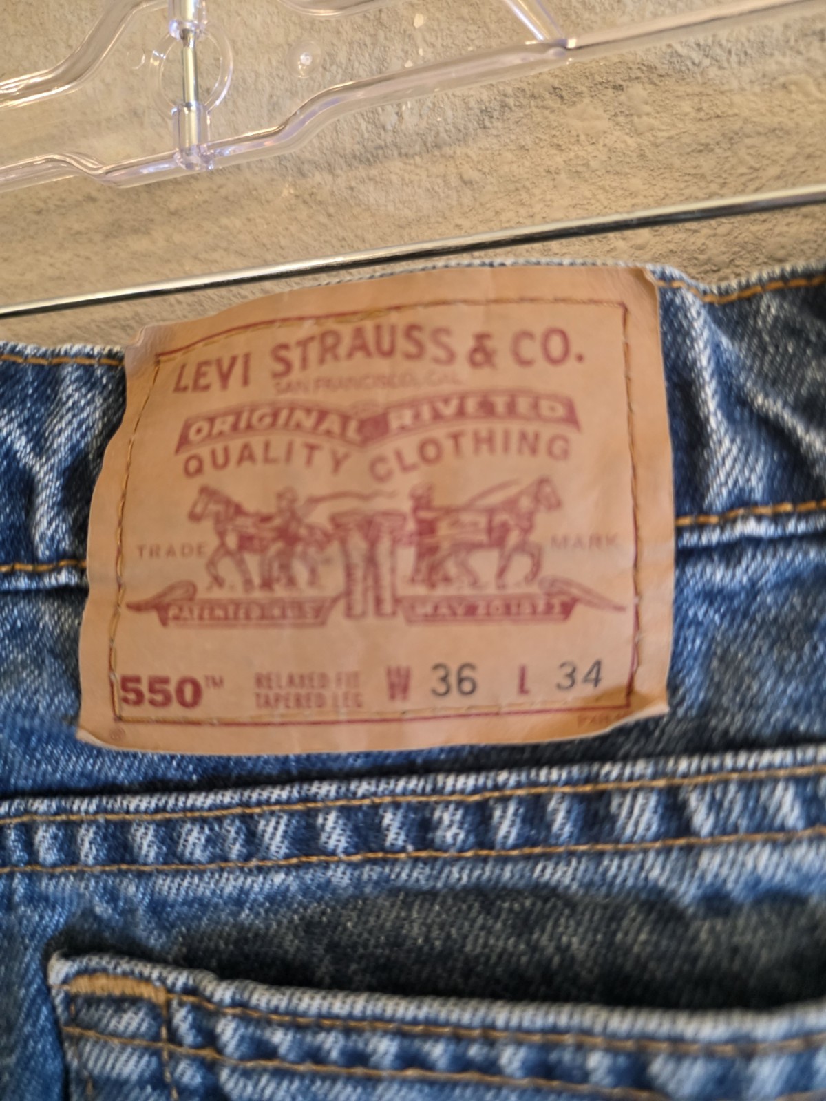 Vintage Levis 550 Jeans Mens 36x34 Relaxed Fit Tapered Leg Made USA 90s Denim