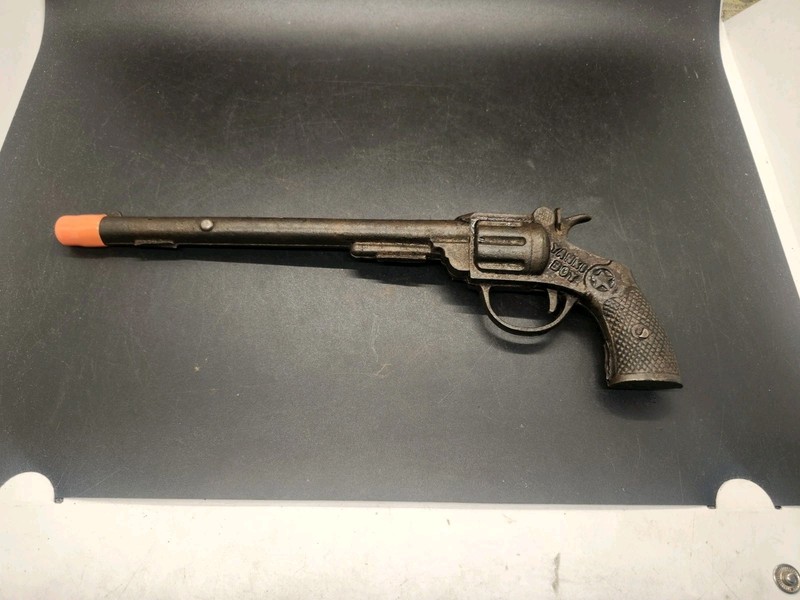 ANTIQUE 1930 HUBLEY YANKI BOY CAP GUN 10 3/8" CAST IRON 