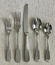 Towle HAMMERSMITH 18/10 Stainless Korea 5 Piece Place Setting 1990