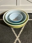 PYREX Nesting Mixing Bowls Primary Colors Yellow Green Blue Set of 3 Vintage
