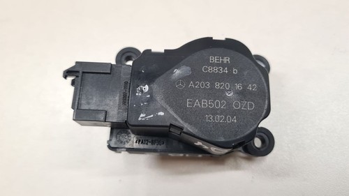 Mercedes-Benz E W211 2004 Stellmotor Heizung Klima 41047324 Diesel 130kW VLU1520