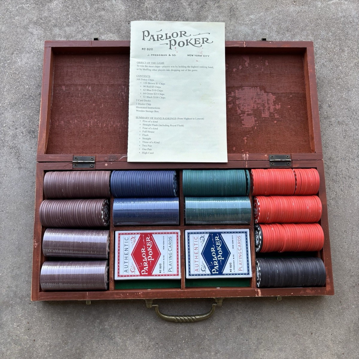 VTG J. PRESSMAN & CO. PARLOR POKER SET NO. 820 WOOD TRAVEL CASE