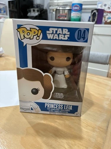 Funko Pop! Vinyl: Star Wars - Princess Leia #4