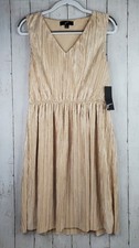 GNW Women’s Champange Pleated Sleeveless V-Neck Gown/Dress Size Medium NEW