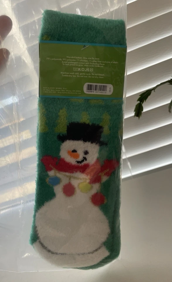 Носки нескользящие Bath & Body Works Best In Snow, Snowman Shea-Infused новые - Изображение 2 из 2