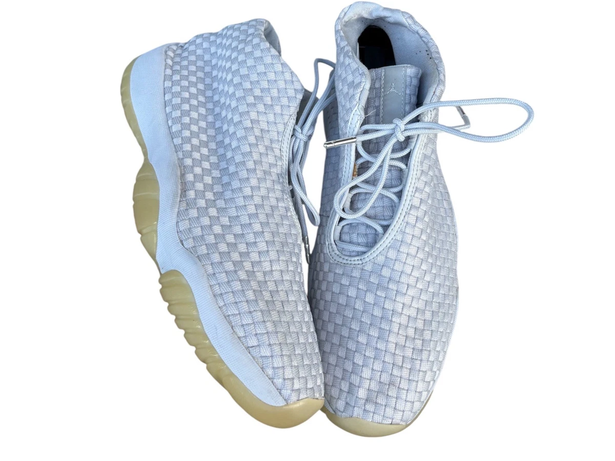 JORDAN FUTURE PURE PLATINUMS? SIZE 9.5 1.jpg main image 2