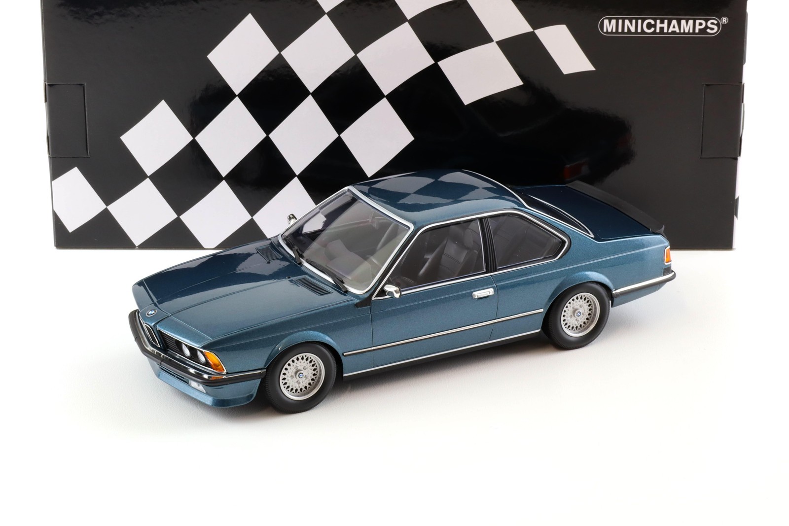 1:18 Minichamps BMW 635 CSI Coupe 1982 petrol metallic