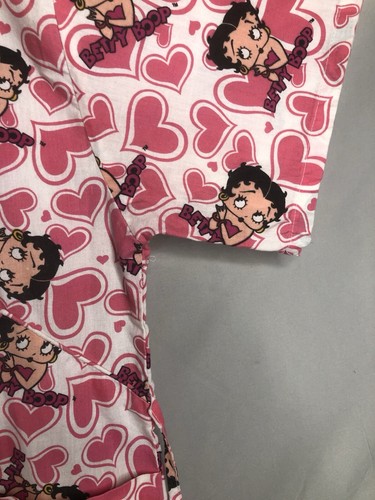 BETTY BOOP King Features Pink Hearts SCRUB Top Two Pockets Waist Ties Sz XL - Picture 5 of 15