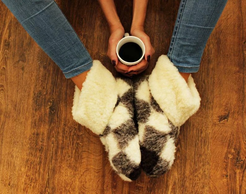 Home Wool Boots Original Slippers Sheepskin Wool Boots Warm Foot Home Shoes - Image 2 of 4