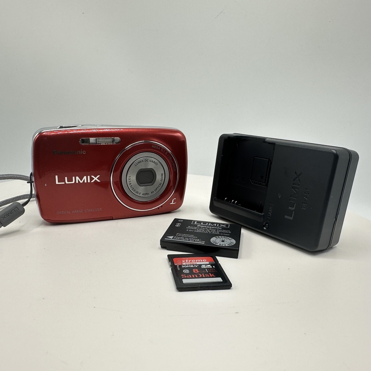 Panasonic LUMIX DMC-S3 14.1MP MEGAPIXEL Digital Camera Red | eBay
