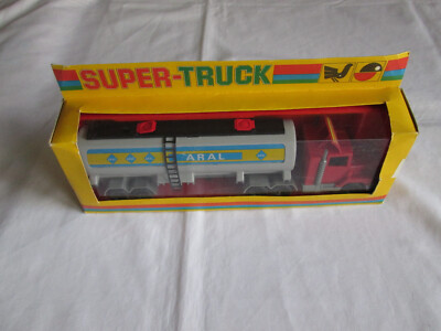 Super Truck Aral Tanklaster Made in GDR ca.32 cm  in OVP  in Plastik siehe Fotos