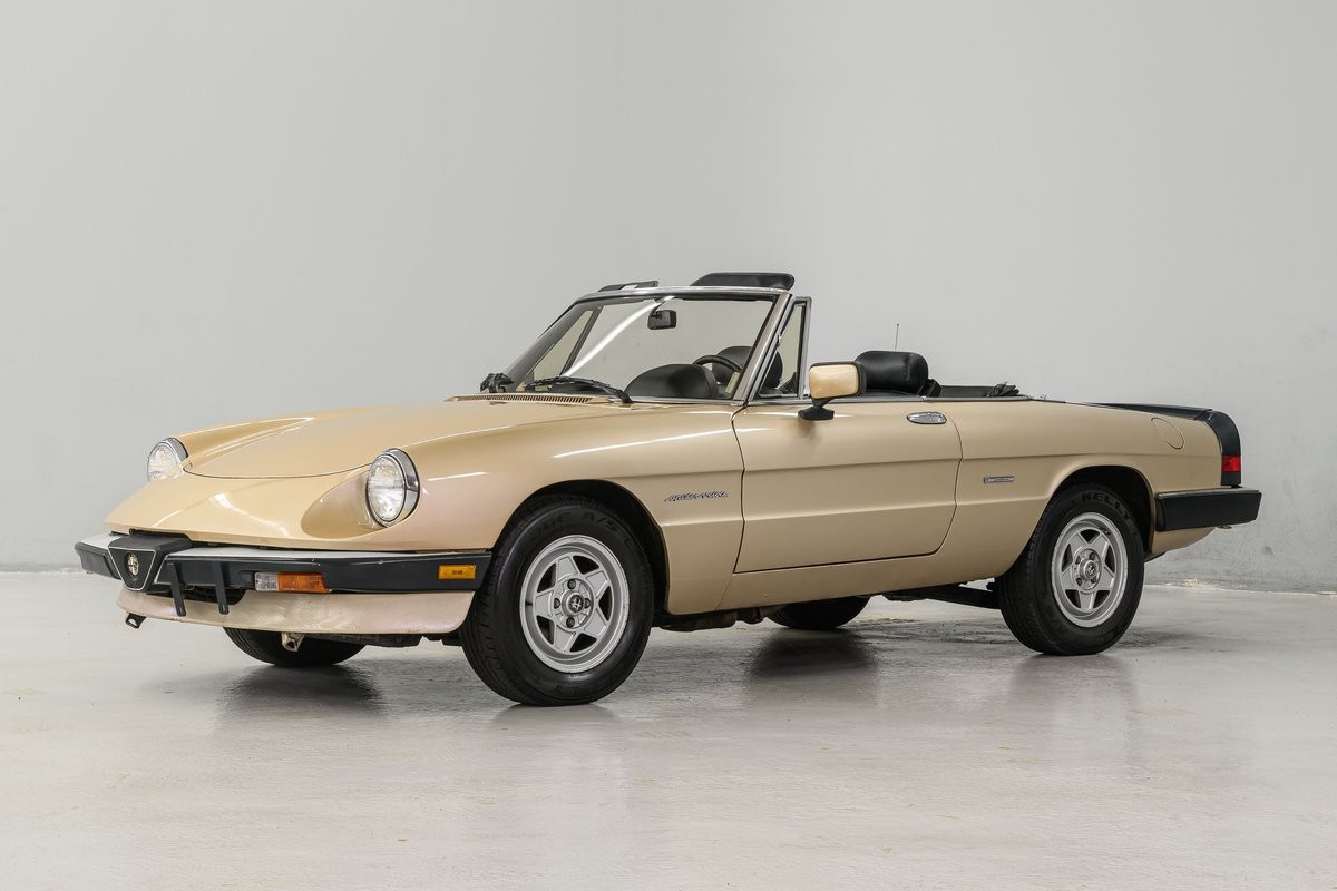 1986 Alfa Romeo Spider for sale in Concord North Carolina