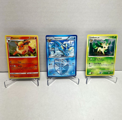 Pokemon Lot: Flareon SWSH041, Vaporeon 20/116 Plasma Freeze, Leafeon 24/100