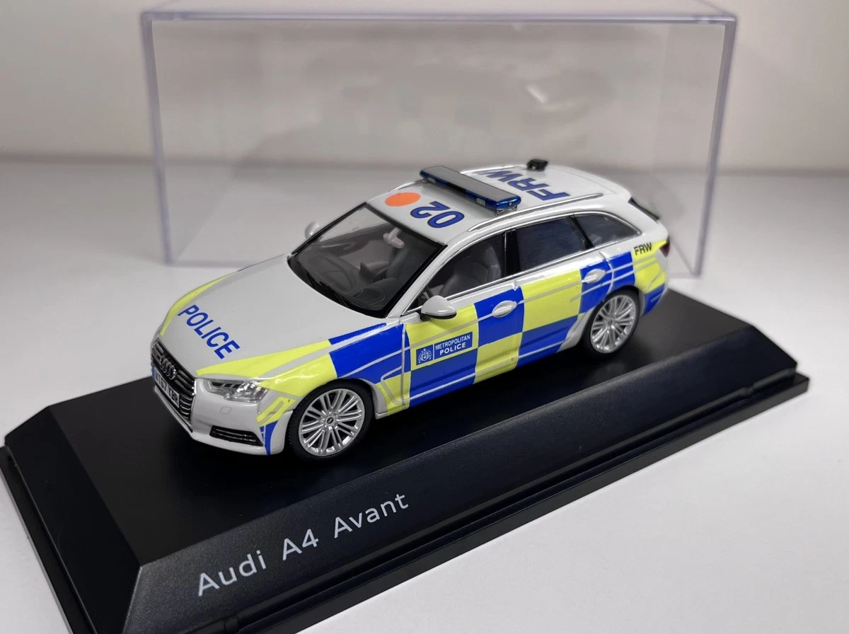 Audi コレクションモデル 1/43 スケール Audi コレクションモデル 1/43 スケール Audi 1:43 Diecast & Toy