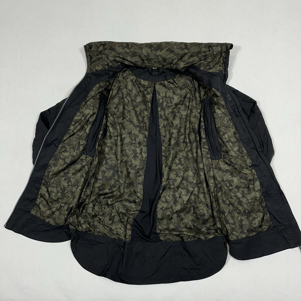 Abrigo Chaqueta de Lluvia Lululemon Fo Dizzle Para Mujer’s 4 Negro Camuflaje Forrado Empacable Capucha Foto 2 de 4