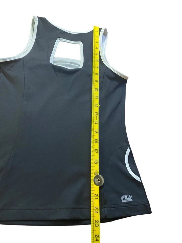 Sujetador Fila Sports para mujer negro espalda deportiva entrenamiento sin mangas incorporado pequeño Foto 4 de 4