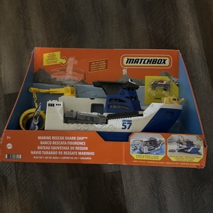 Mattel DVR60 Matchbox Shark Ship (NOTE MISSING SHARK, ONE CAR AND HELICOPTER)