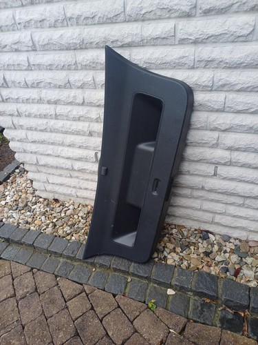 VW Polo 6R Bj. 2013 Heckklappe Verkleidung 6R6867601A Original Blende innen