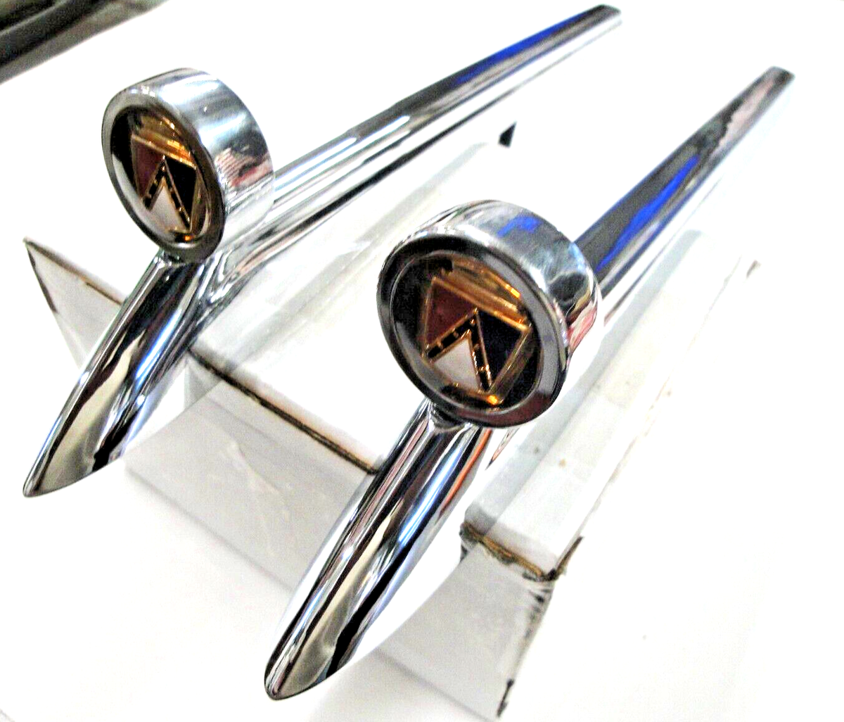 1962 1963 62 63 FORD FALCON CAR FENDER TOP CHROME ORNAMENT PAIR