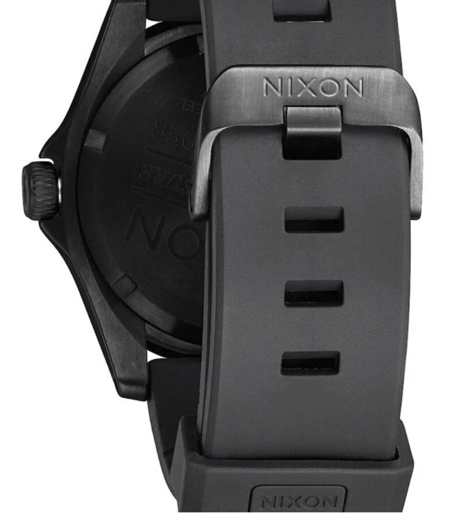 Reloj Nixon Descender Sport Swiss Negro A960001 Foto 2 de 4
