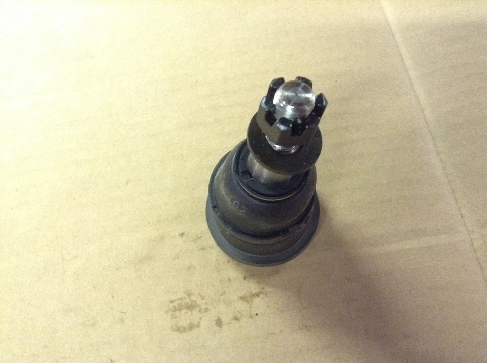 Junta de rótula de suspensión delantera NAPA 104328 - Se adapta a 03-09 Hummer 99-11 GMC 99-11 Chev Foto 4 de 4