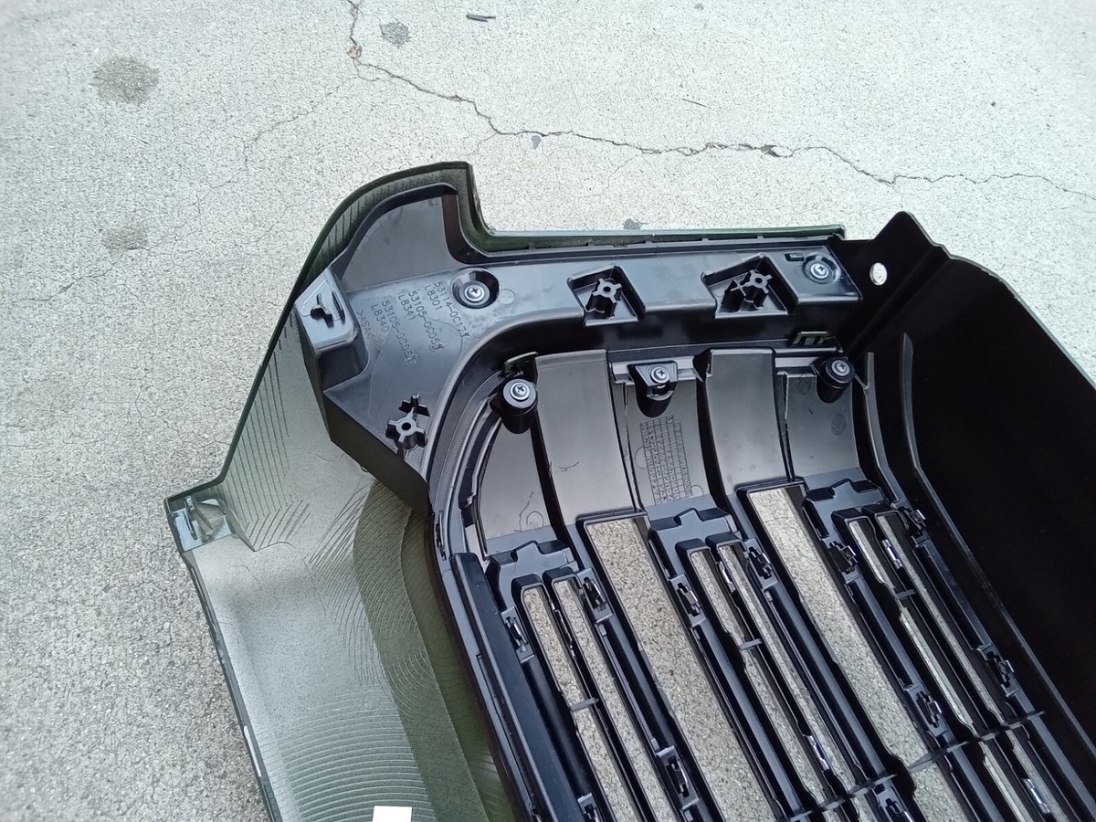 OEM TOYOTA TUNDRA 18-21 TRAIL EDITION CHROME & DARK GREEN 6V7