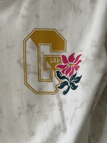 Gap Girls Preowned White Hoodie & Pullover Sweatshirt Size XL 12 Year - Picture 2 of 5