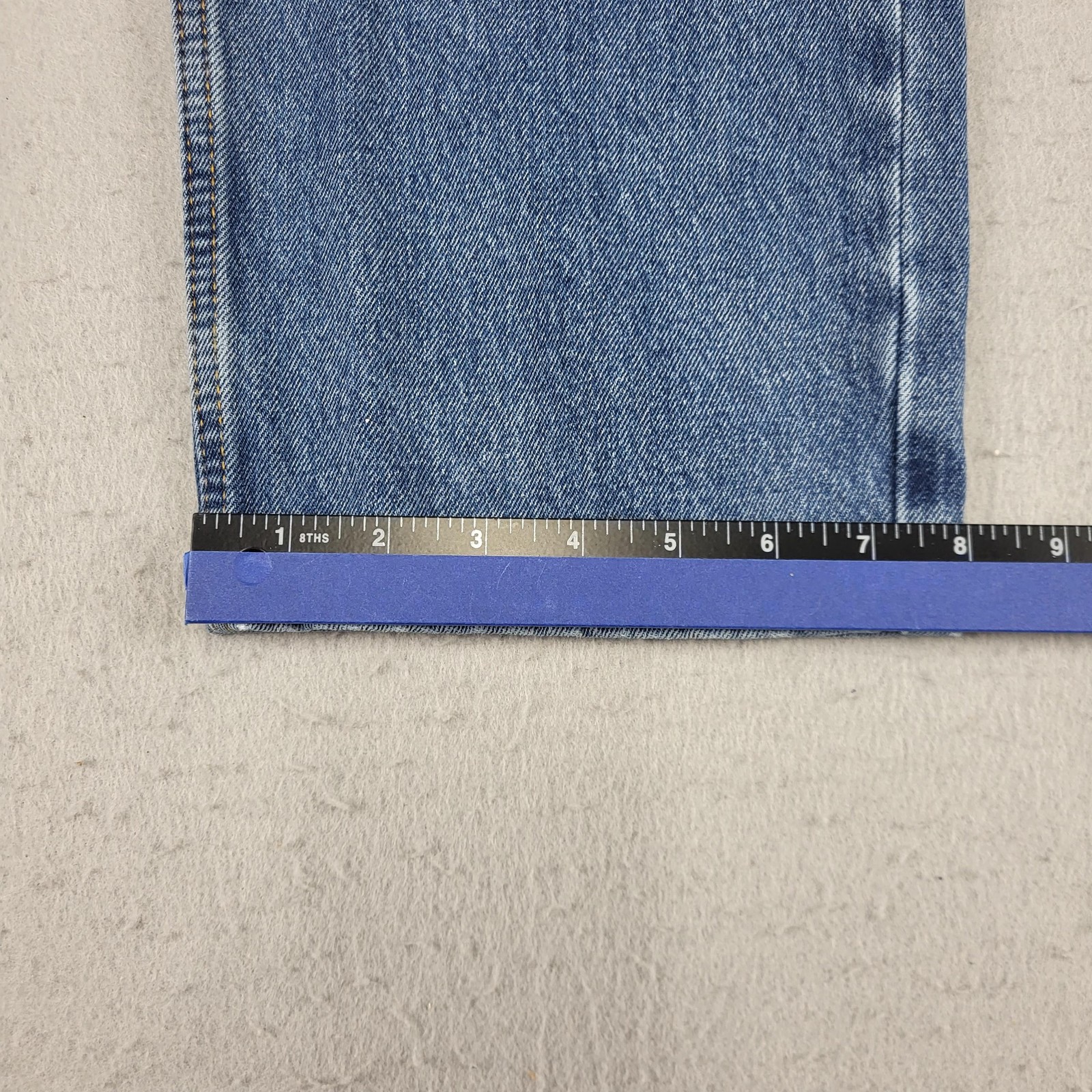 Levis 550 Jeans Mens 34x33 Blue Medium Wash Relaxed Taper Denim Tag 34x34 thumbnail 9