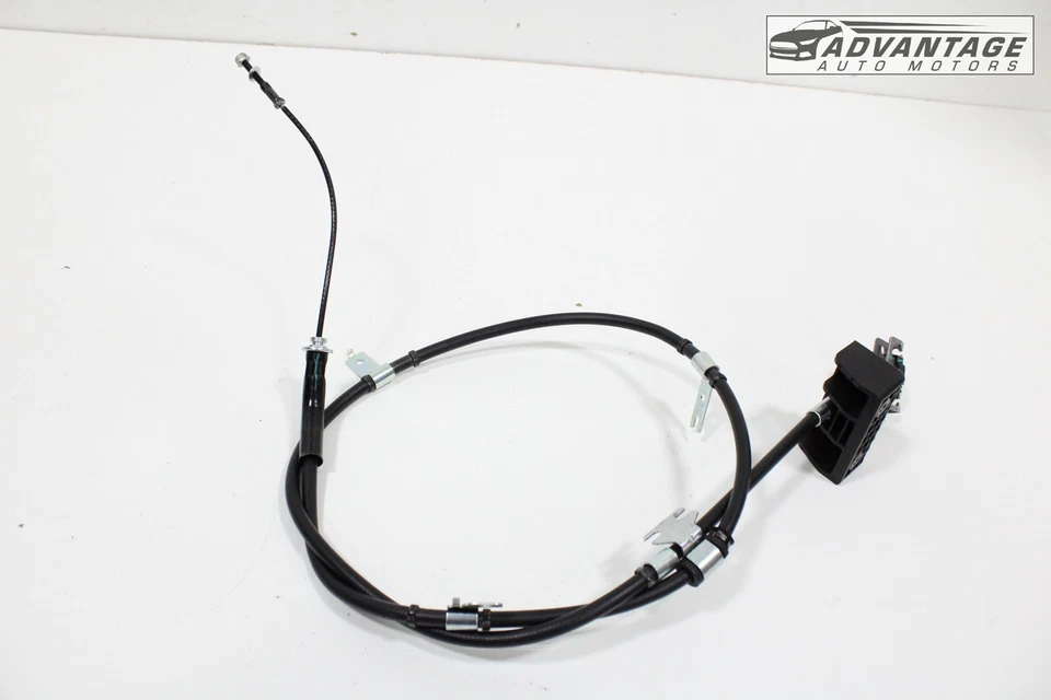 2017-2022 KIA SPORTAGE FRONT EMERGENCY PARKING BRAKE RELEASE CABLE LINE OEM - Image 3 of 4