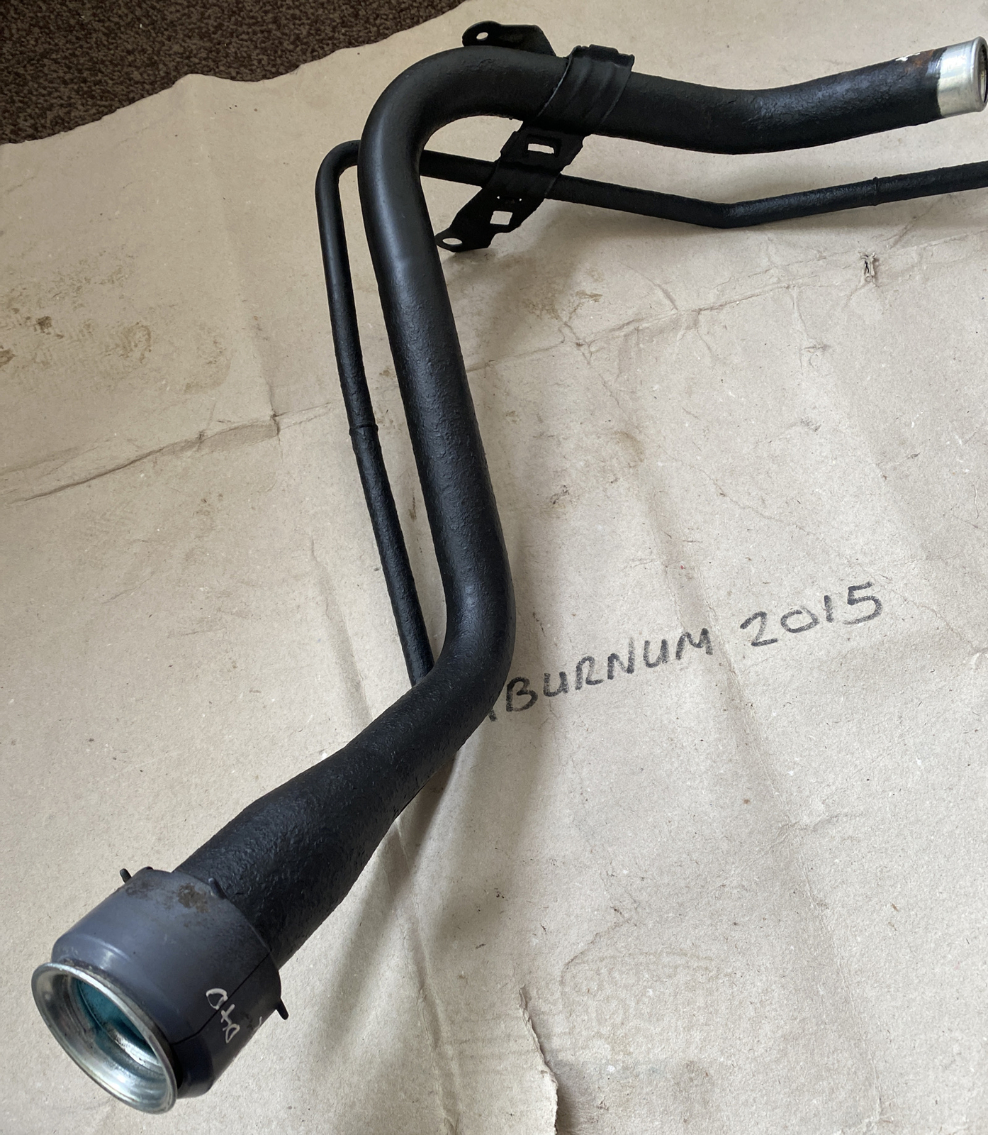 TOYOTA YARIS DIESEL FUEL TANK FILLER NECK METAL PIPE 1.4 D4D 2006/2008