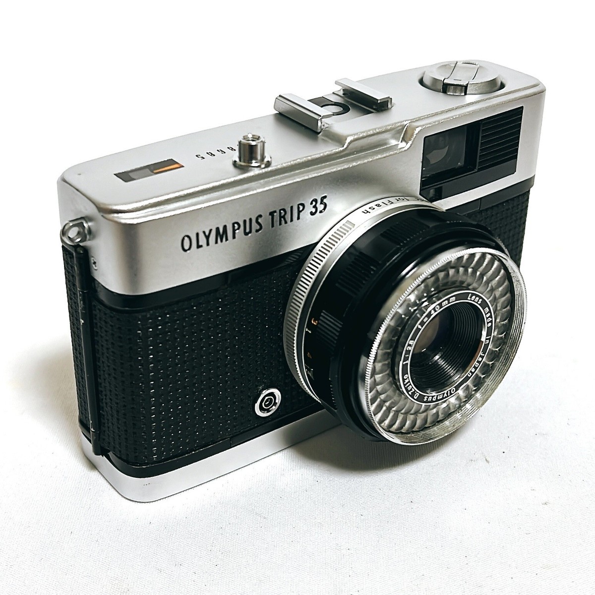 NEAR MINT] Olympus Trip 35 Film Camera w/ D. Zuiko 40mm F