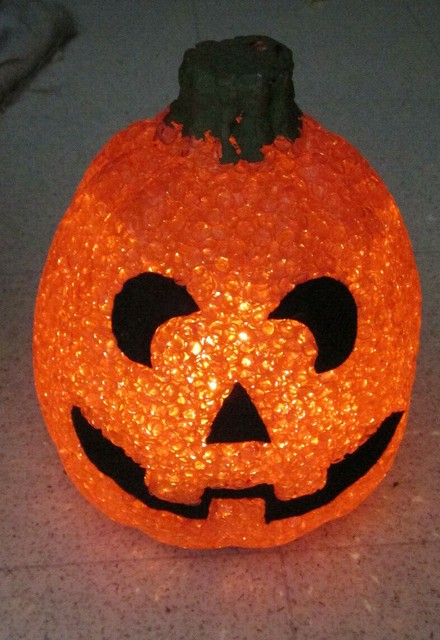 Vintage Light -Up Melted Plastic Popcorn Blow Mold Pumpkin Face. | eBay