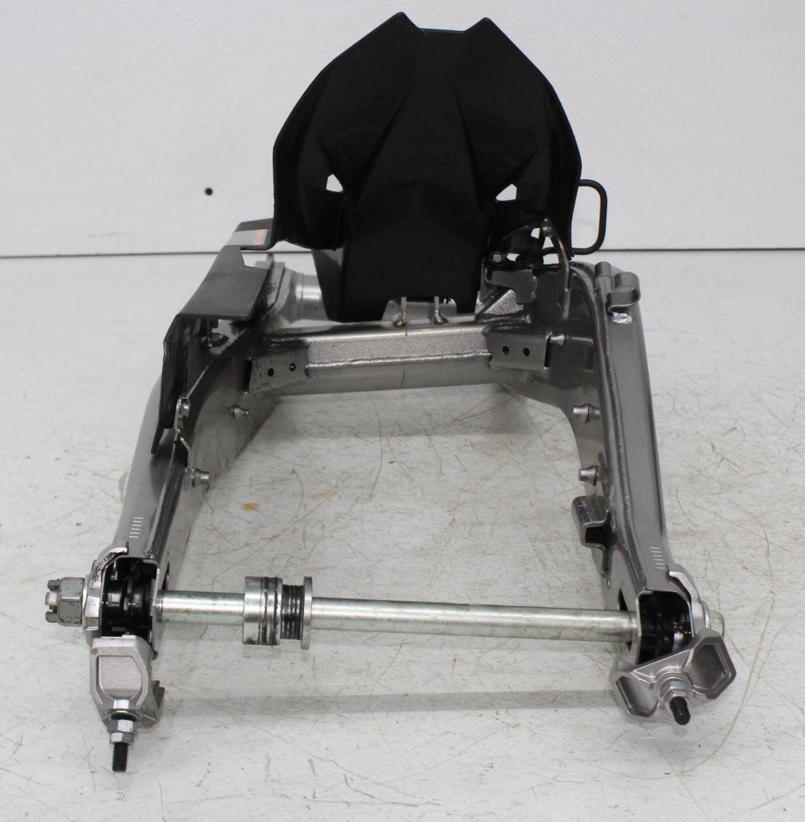 24 KAWASAKI NINJA ZX4RR REAR SWINGARM BACK SUSPENSION SWING