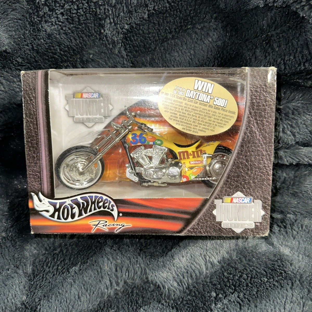 SIGNET NASCAR ミニカー Amazon.com: Nascar Authentics Austin Cindric, 2022 Wave 1
