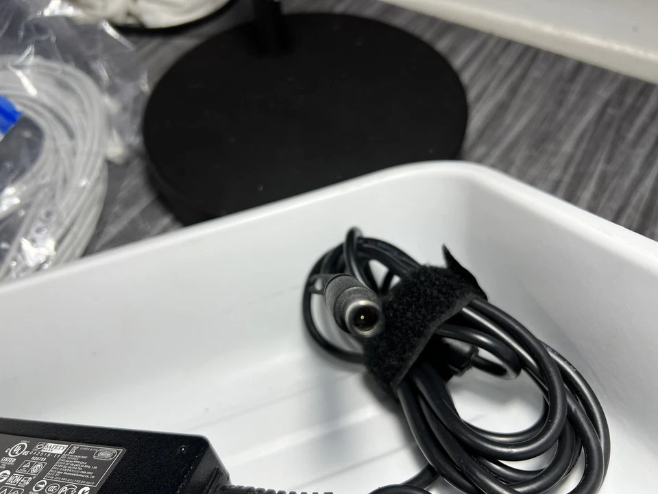 OEM HP 90W Charger Adapter PPP012D-S PPP012H-S PPP012L-E PPP012L-S PPP012S-S - Image 3 of 4