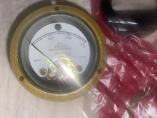 New 1953 Burlington Voltmeter 0-300 VDC Vintage In Original Box Model 921