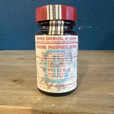 Vintage Merck Codeine Phosphate Amber Glass Apothecary Bottle Poison Label Empty