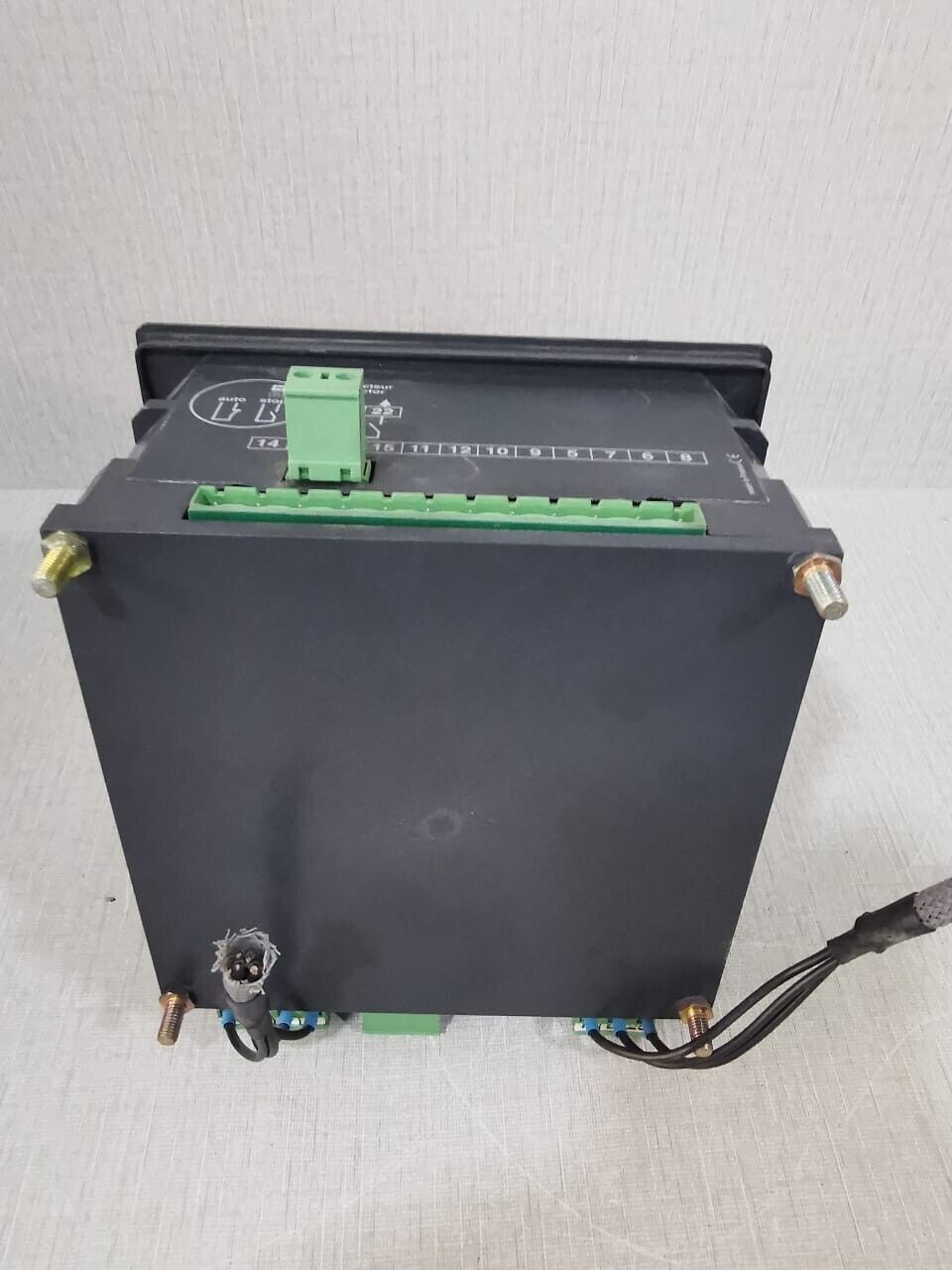 Merlin Gerin COMPACT MASTERPACT BA AUTOMATISM MERLIN GERIN Compact / Masterpact BA Automatism 220/240V 50/60 Hz 7
