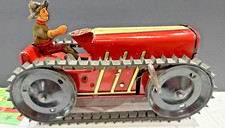 2290 - 1940's Marx Red Tin Litho Wind Up Climbing Tractor w/Tracks Excellent 