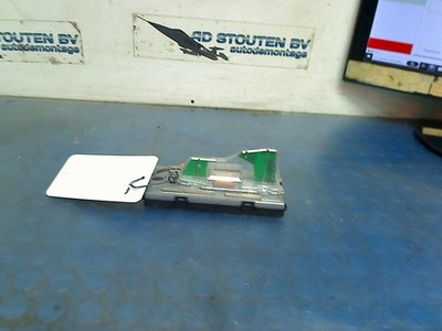 Antenna GPS Volvo V60 II (ZW) Estate 2.0 T4 16V (B4204T31P) 2020 31438104