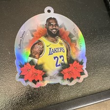 Topps Holiday Mega Basketball Oversized Die-Cut Ornament Card LeBron James