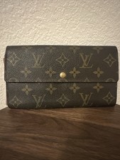 Louis Vuitton Sarah Wallet Women's Cardholder, Brown Monogram