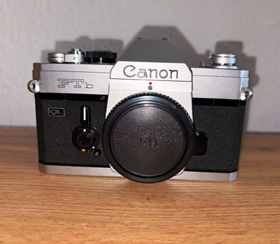 Canon FTb QL analoge Spiegelreflexkamera Gehäuse ohne Objektiv Silber/Schwarz