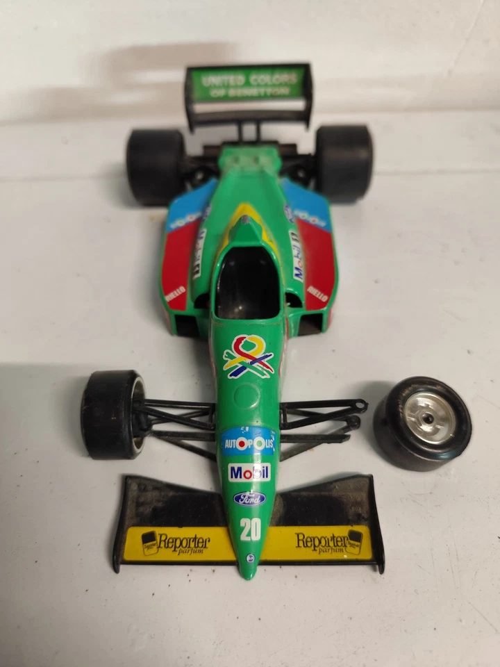 Benetton Ford B188 Piquet #20 1/24 Bburago Burago F1 Danneggiata  - Immagine 2 di 4