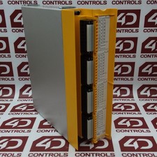 301111  Pilz  PSS DO S Modular Control System Module 32 Points, Used