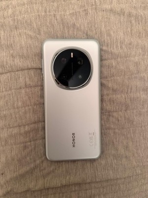 HONOR Magic 7 Pro Global Version 512GB 12GB 5850mAh 100W Snapdragon 8 Elite IP69