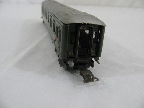 Prewar Marklin Trains HO Scale Tin Metal Passenger Cars Parts / Restore - Picture 16 of 20