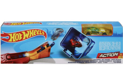 Hot Wheels Flip Ripper Action Playset Brand New Yellow Car