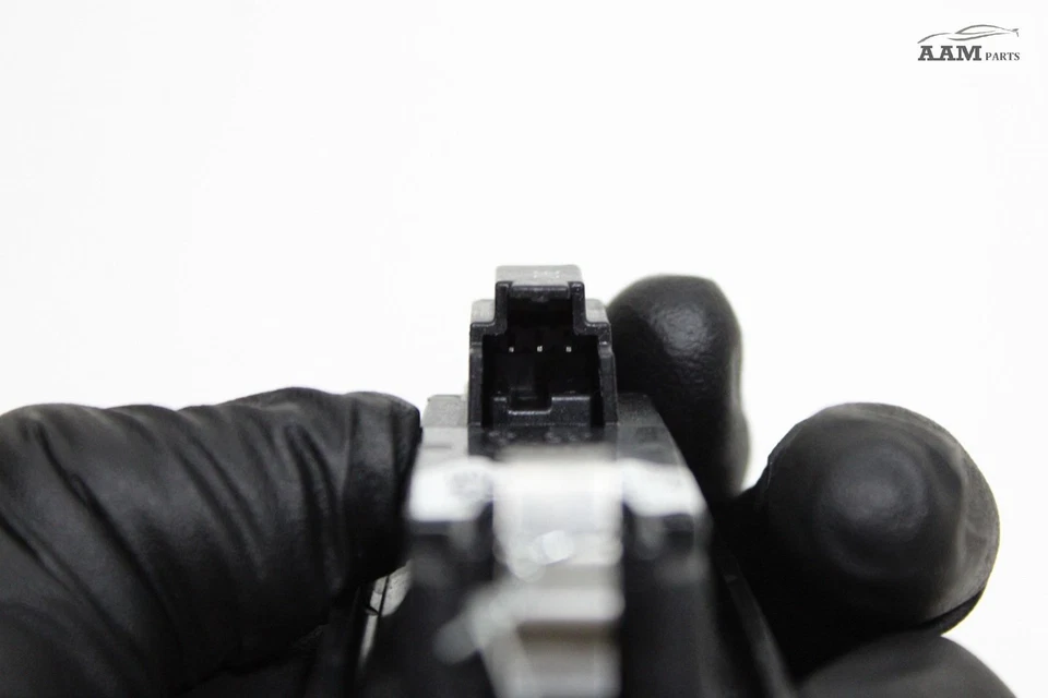 2021-2024 FORD BRONCO SPORT TRUNK QUARTER PANEL RIGHT SIDE CARGO LIGHT LAMP OEM - Image 4 of 4