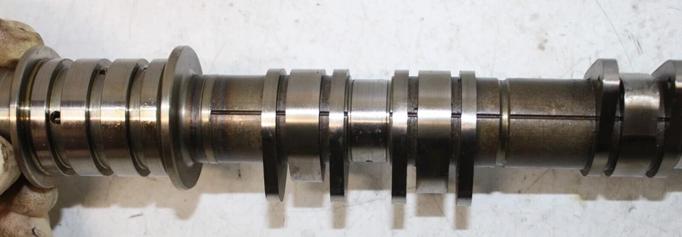 Árbol de levas Subaru Outback 2005-07 admisión conductor izquierdo 3,0 L OEM 13037AA290 Foto 4 de 4